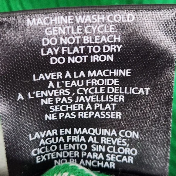 Mickey Mouse Holiday Christmas Sweater Size Medium Santa Hat Green w/ Trees - Picture 10 of 10